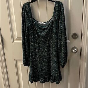 Lush Dark Green 🌺 Long Sleeve Ruffle-Hem Dress